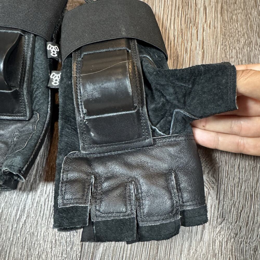 Triple 8 Hired Hands Fully Padded Gloves Wrist Guards Skate Protection Unisex Lg - Picture 7 of 15